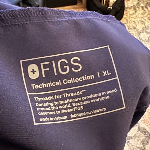 Figs Isabella wide leg pants size XL - Picture 5 of 5